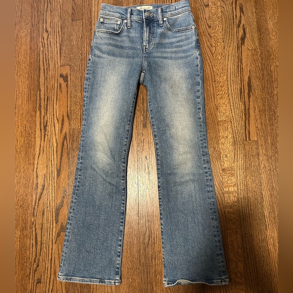 Madewell Denim - Madewell Midrise Kick Out Jeans